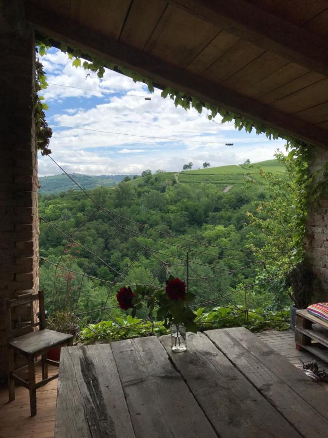 B&B Acaso Serralunga d'Alba Buitenkant foto