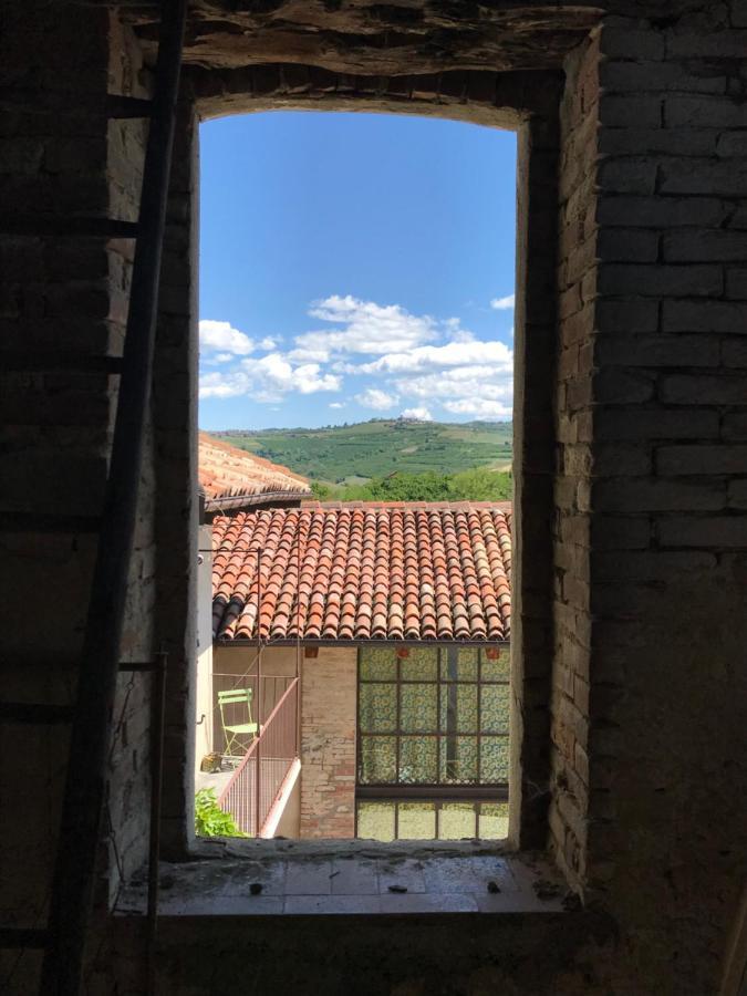 B&B Acaso Serralunga d'Alba Buitenkant foto